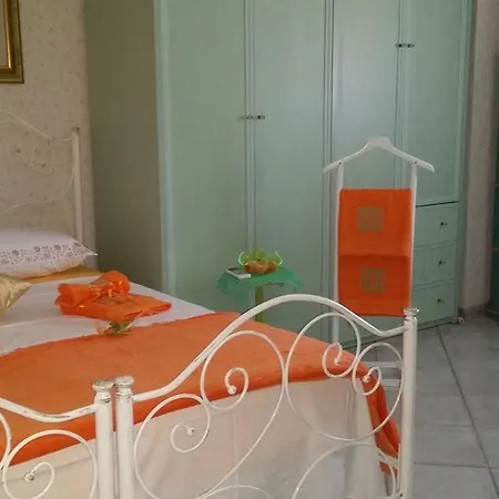 فندق مبيت وإفطار Laura غالّيبولي