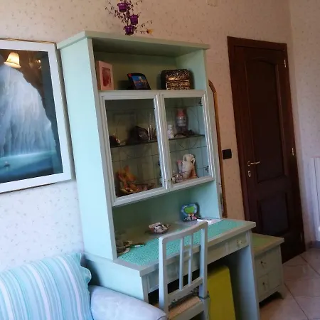 فندق مبيت وإفطار Laura *
