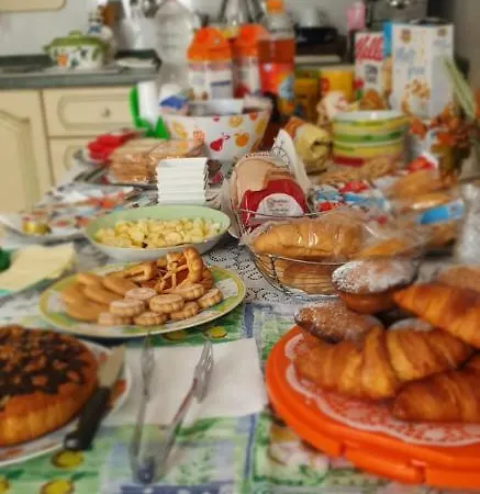 Laura Bed & Breakfast
